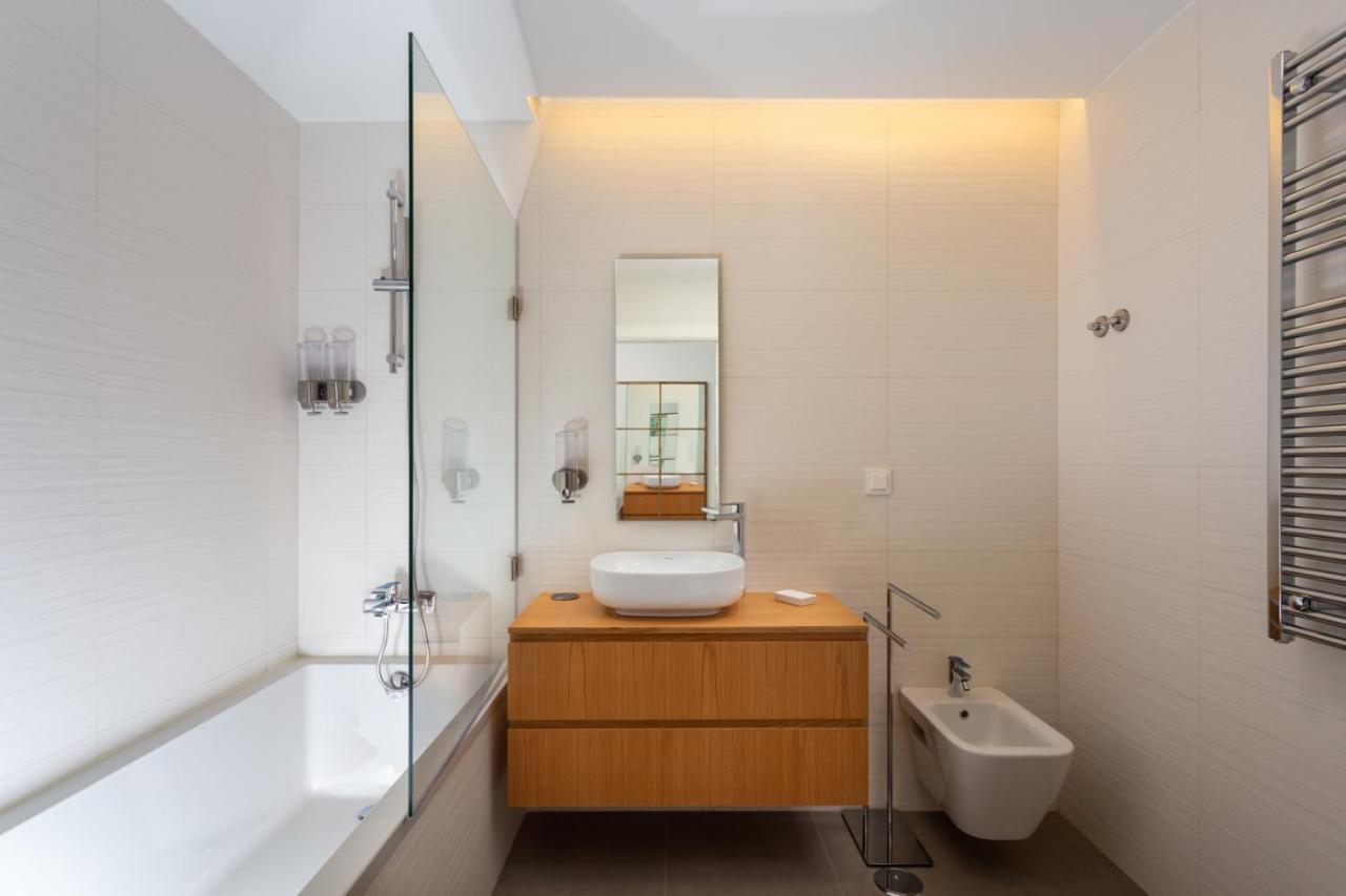 Stupendo-Three Rooms-Suite With Terrace -Center -Air Conditioning-Free Park Lisboa Extérieur photo